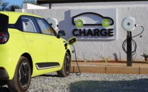 https___africana.news_south-africa-boosts-electric-vehicle-production_