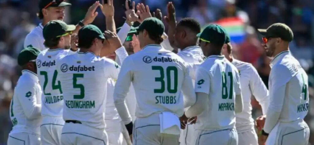 https___africana.news_south-africas-cricket-team-celebrates-unstoppable-winning-streak_