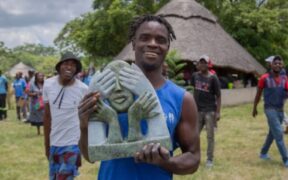 Zimbabwe_ Stone Carvers Take Back Their Narrative in U.K. Exhibition Challenging Colonial Legacy